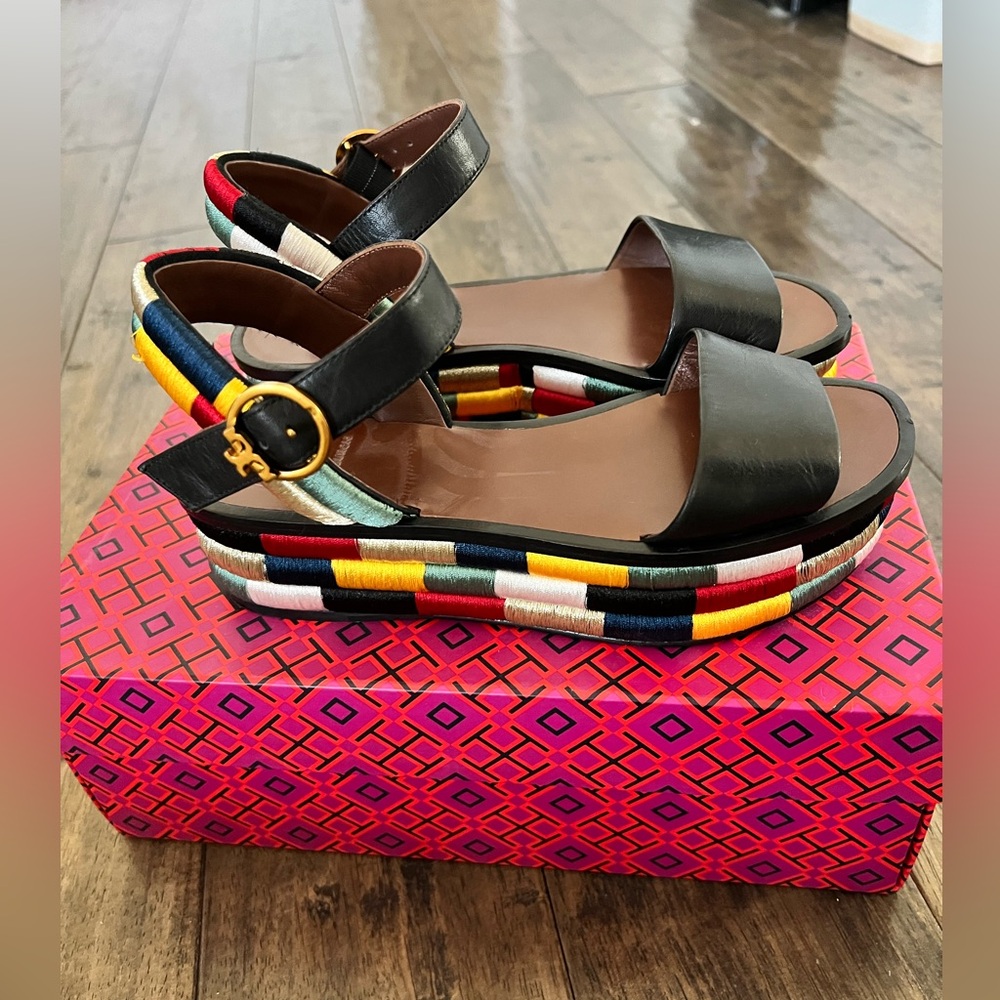 Tory Burch Camilla Platform Sandal, Very Good Condition, Size 5